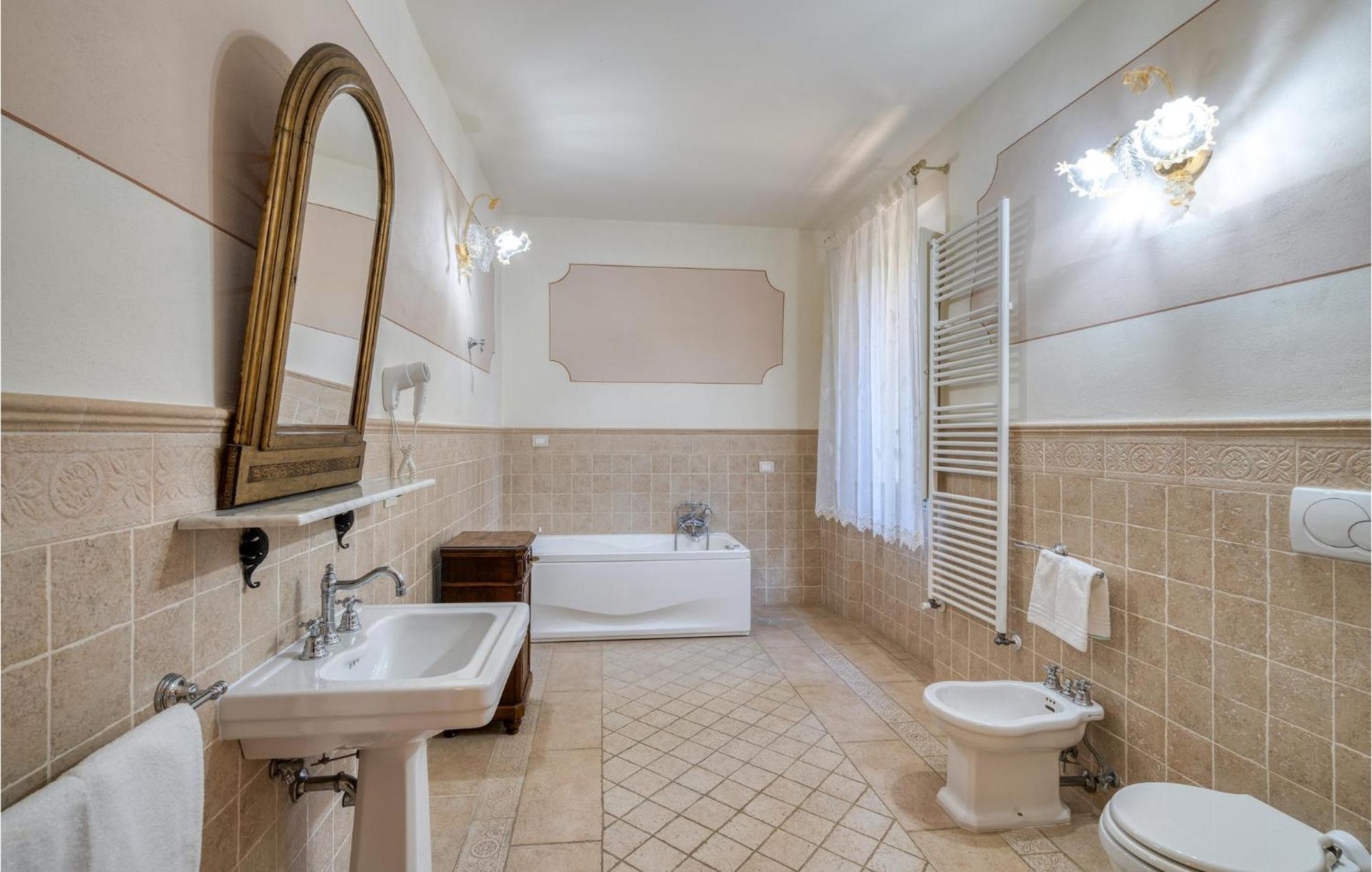 Villa Pieve, Lucignano Bagian luar foto